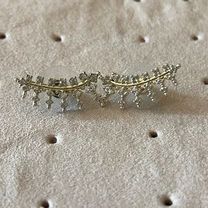 Kendra Scott Laurie Ear Climber in Gold